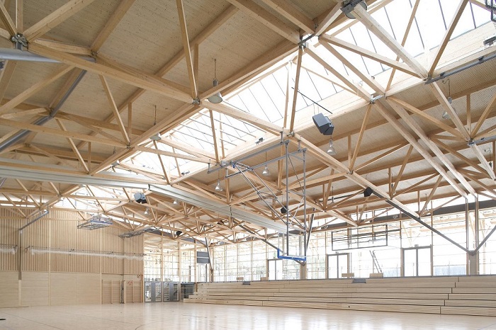 Ingenieurholzbau Mehrzweckhalle Hawangen Ansicht Deckenkonstruktion